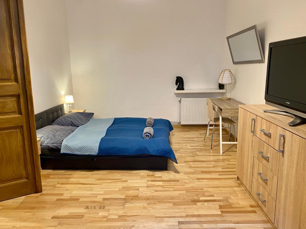 Topolove & Krakau